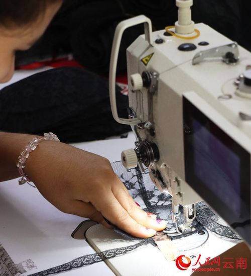 云南瑞麗 小發(fā)絲 撬動(dòng) 大產(chǎn)業(yè)